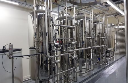 製薬/バイオテクノロジー業界 - 製薬/バイオテクノロジー産業プロセス機器(APSR-01)